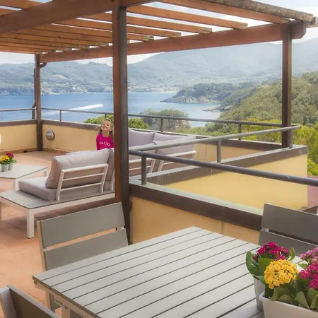 Venere Paolina - Goelba Апартаменты *